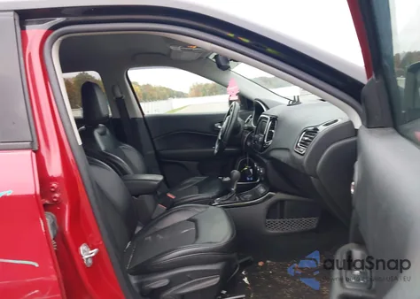 2018 Jeep Compass Altitude Fwd из США, поврежденный, VIN 3C4NJCBB9JT408343